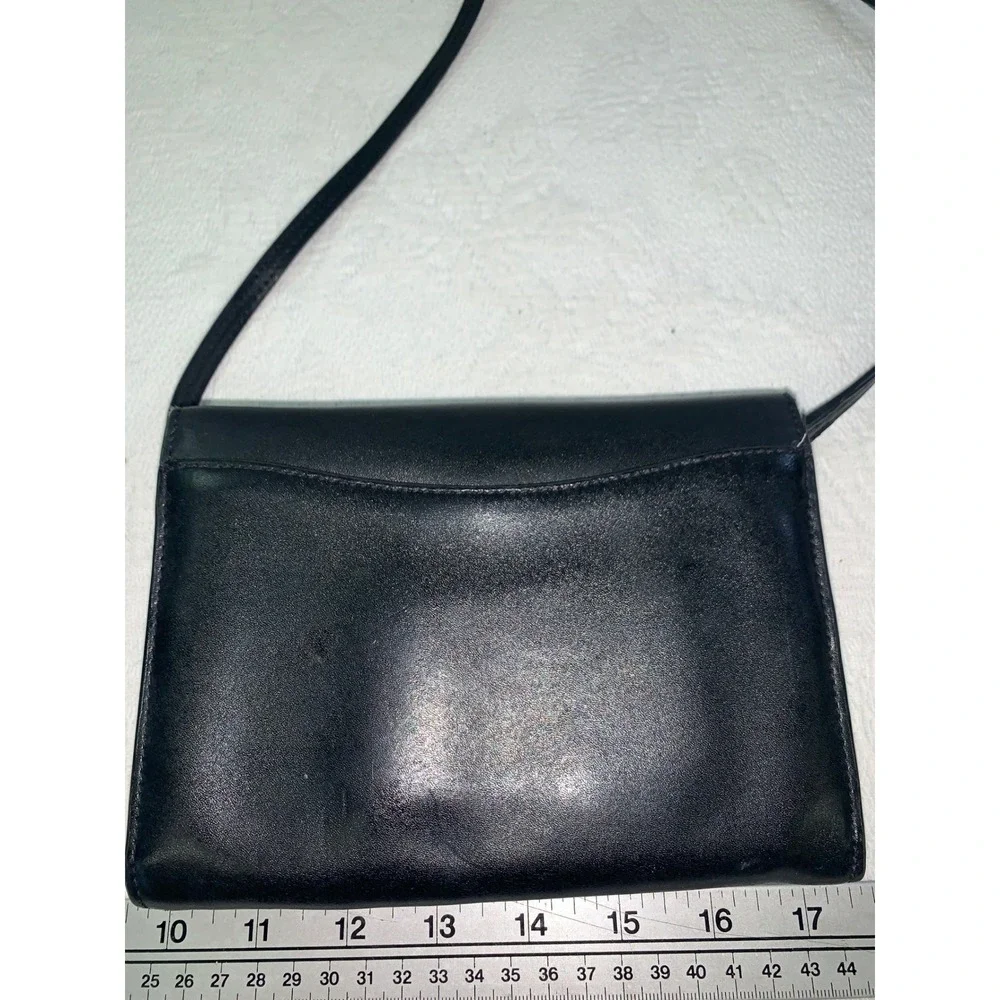 Kate Spade New York Black Leather Kerri Crossbody Wallet Clutch Bag Gold Logo